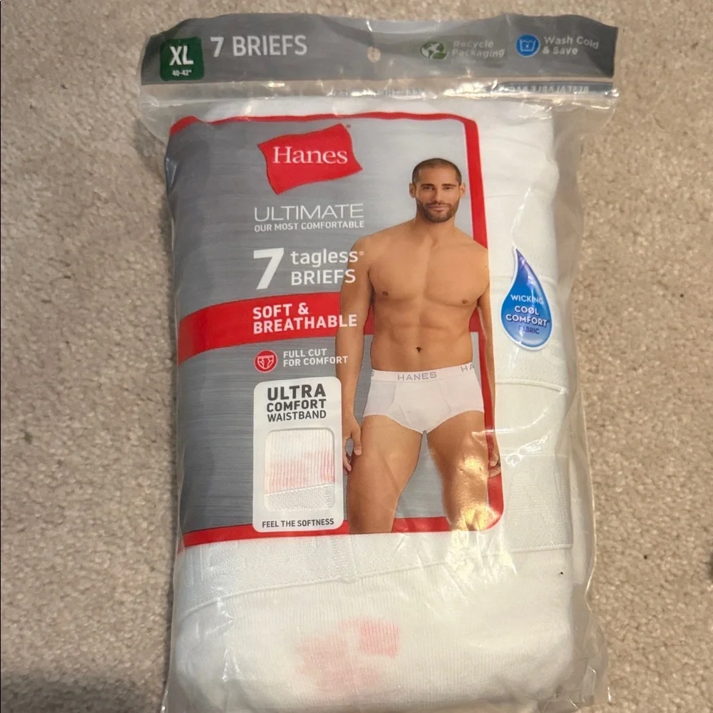 Seven pair extra large briefs, Hanes tag less white Sz XL